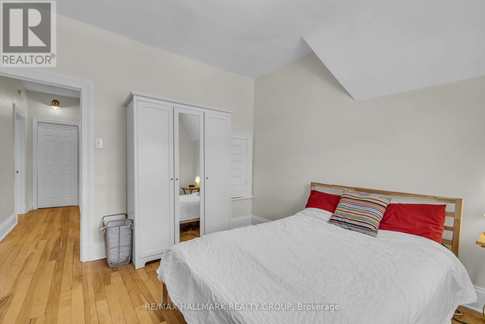 396 Daly Avenue