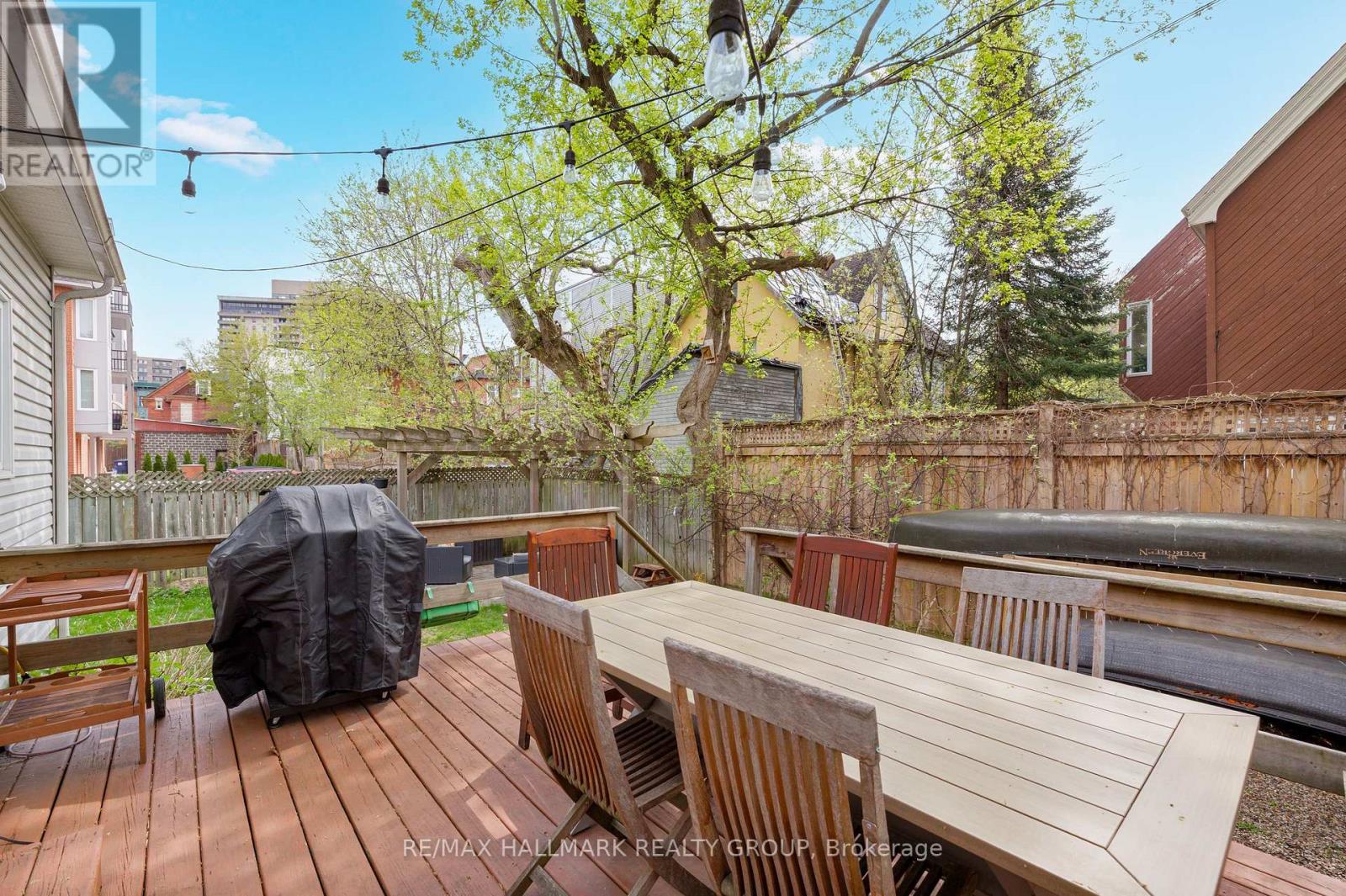 396 Daly Avenue