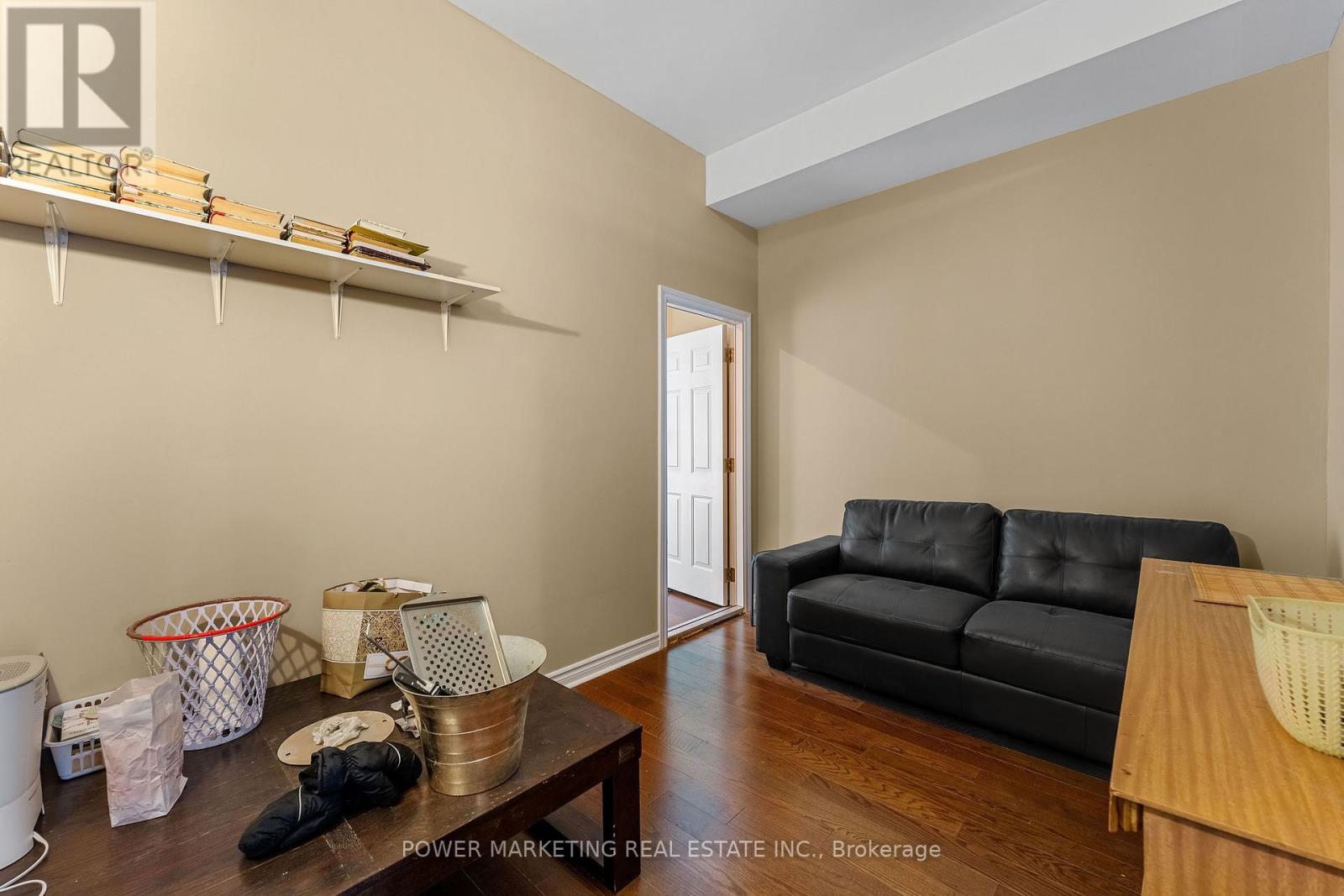 6356 Renaud Road