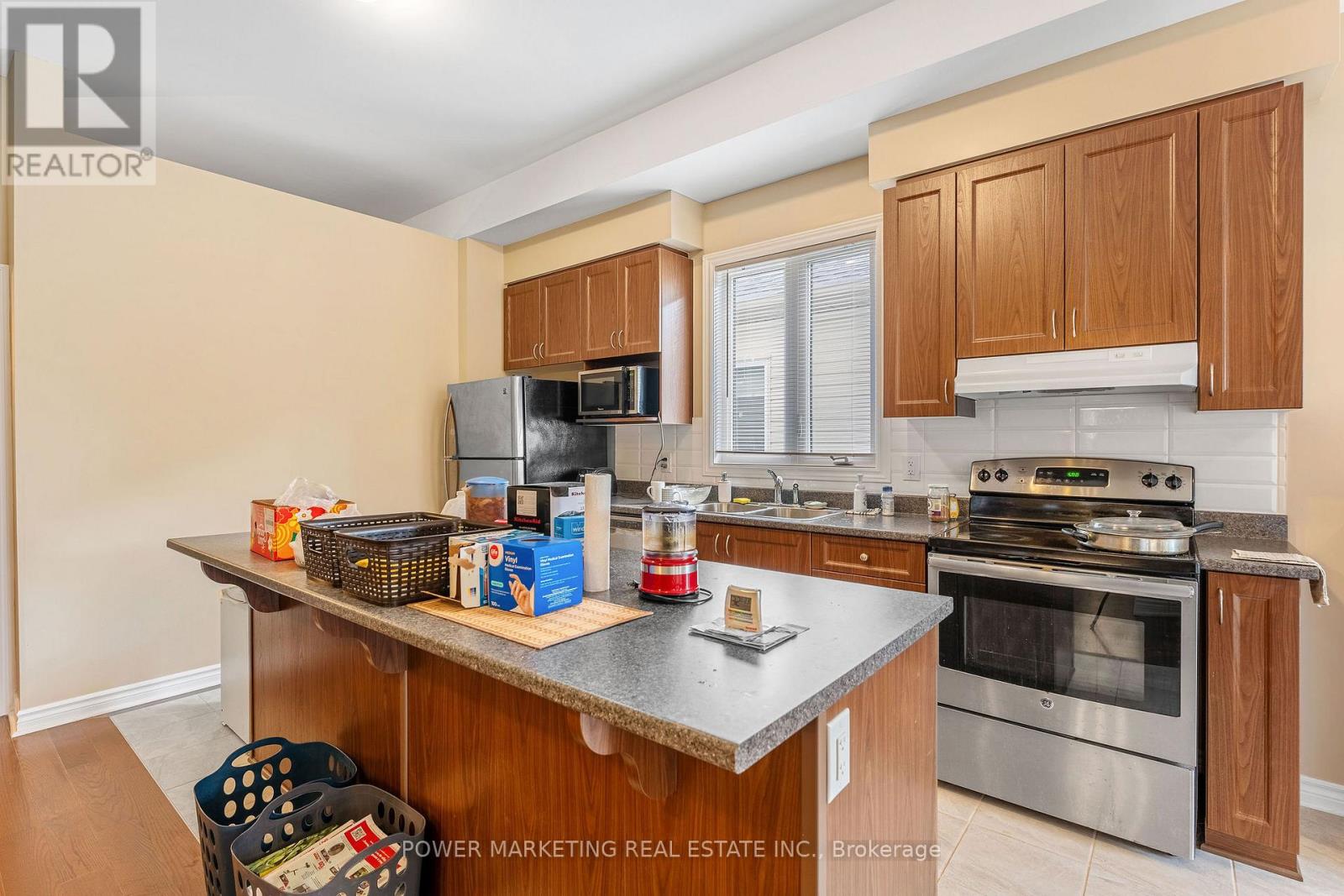 6356 Renaud Road