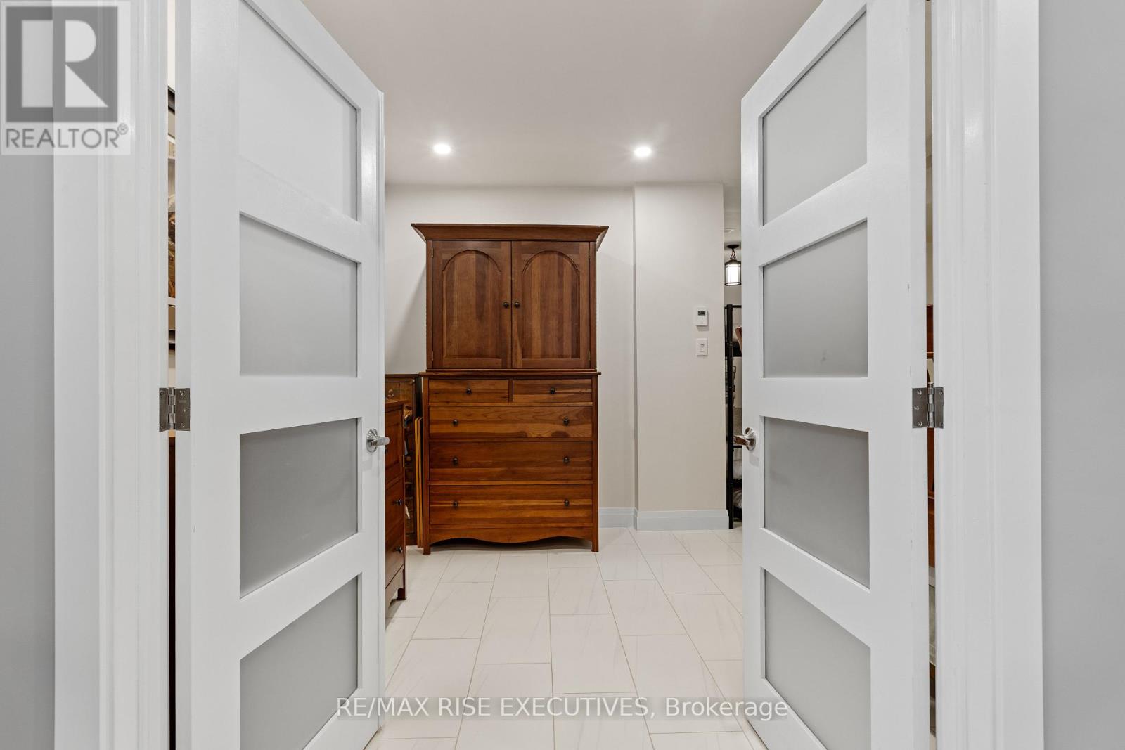 165 Finsbury Avenue