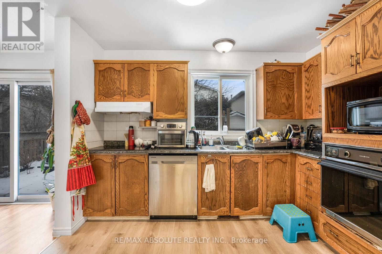 677 Mathieu Way