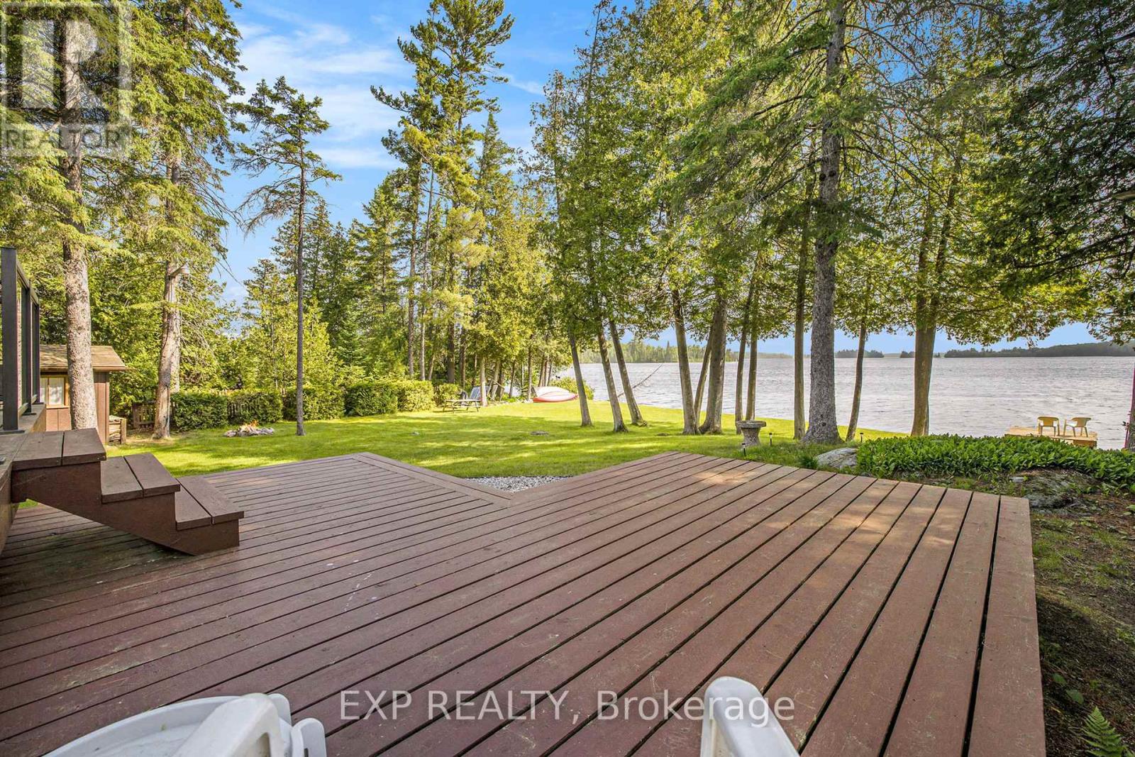 544 Lakeshore Road