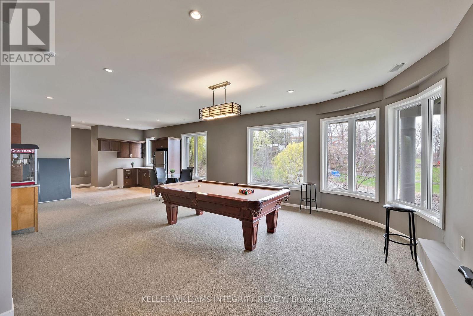 12 Rideau Shore Court