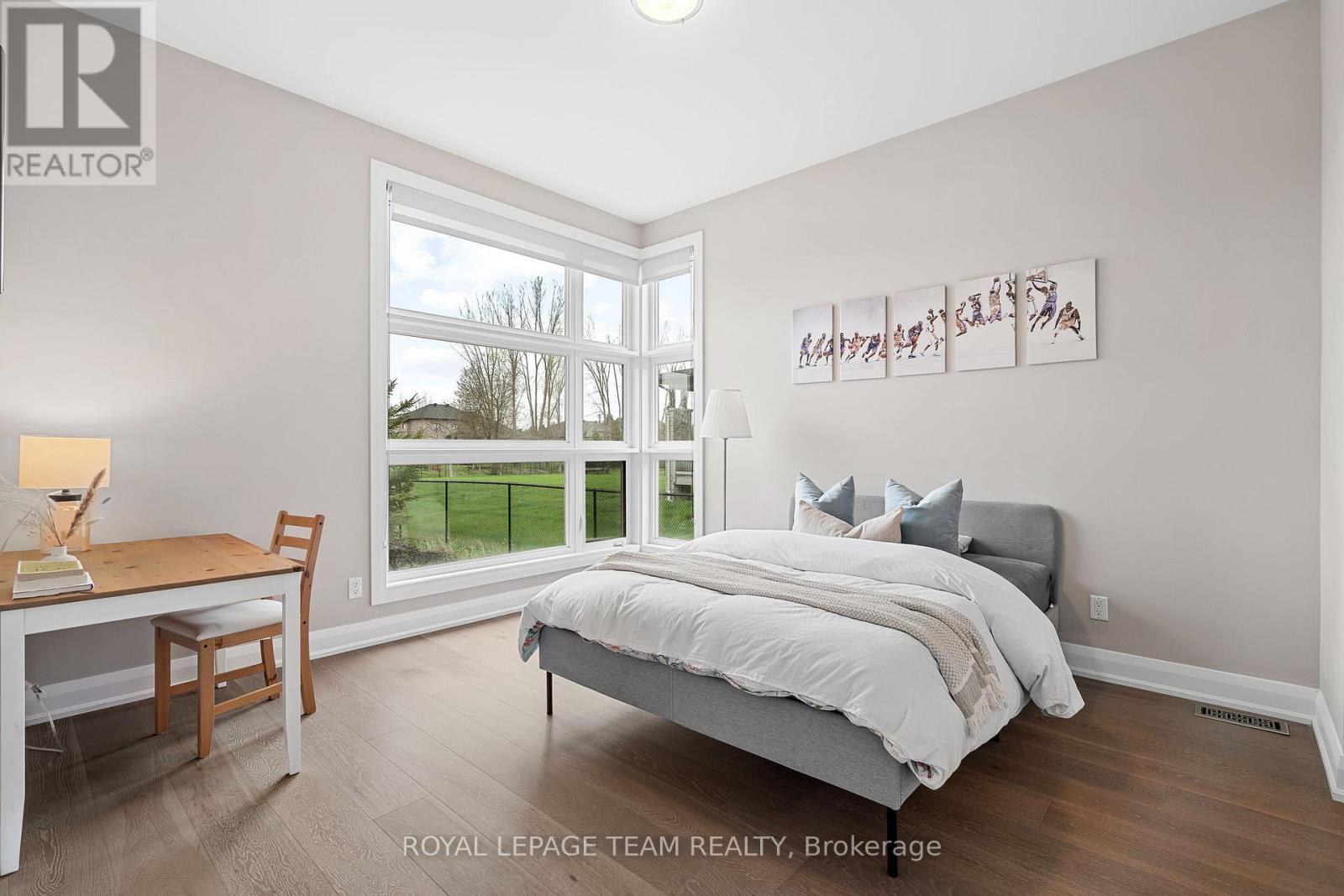 132 Dunblane Way