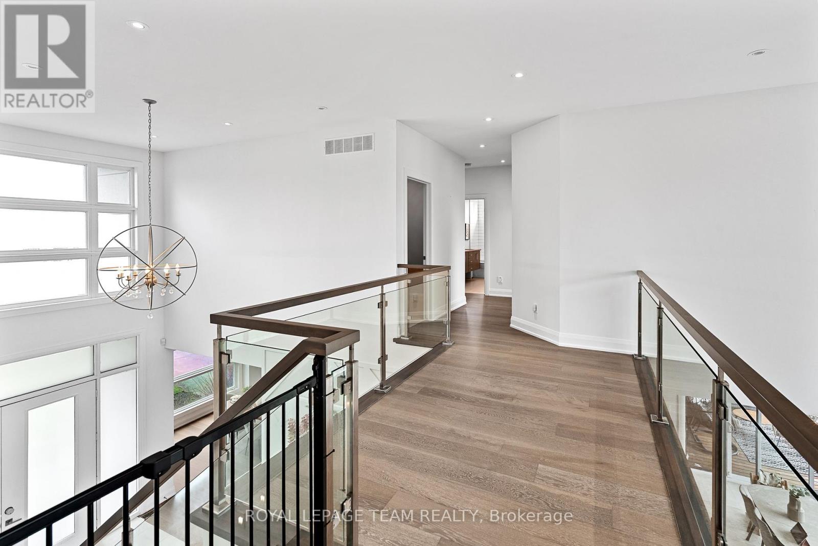 132 Dunblane Way