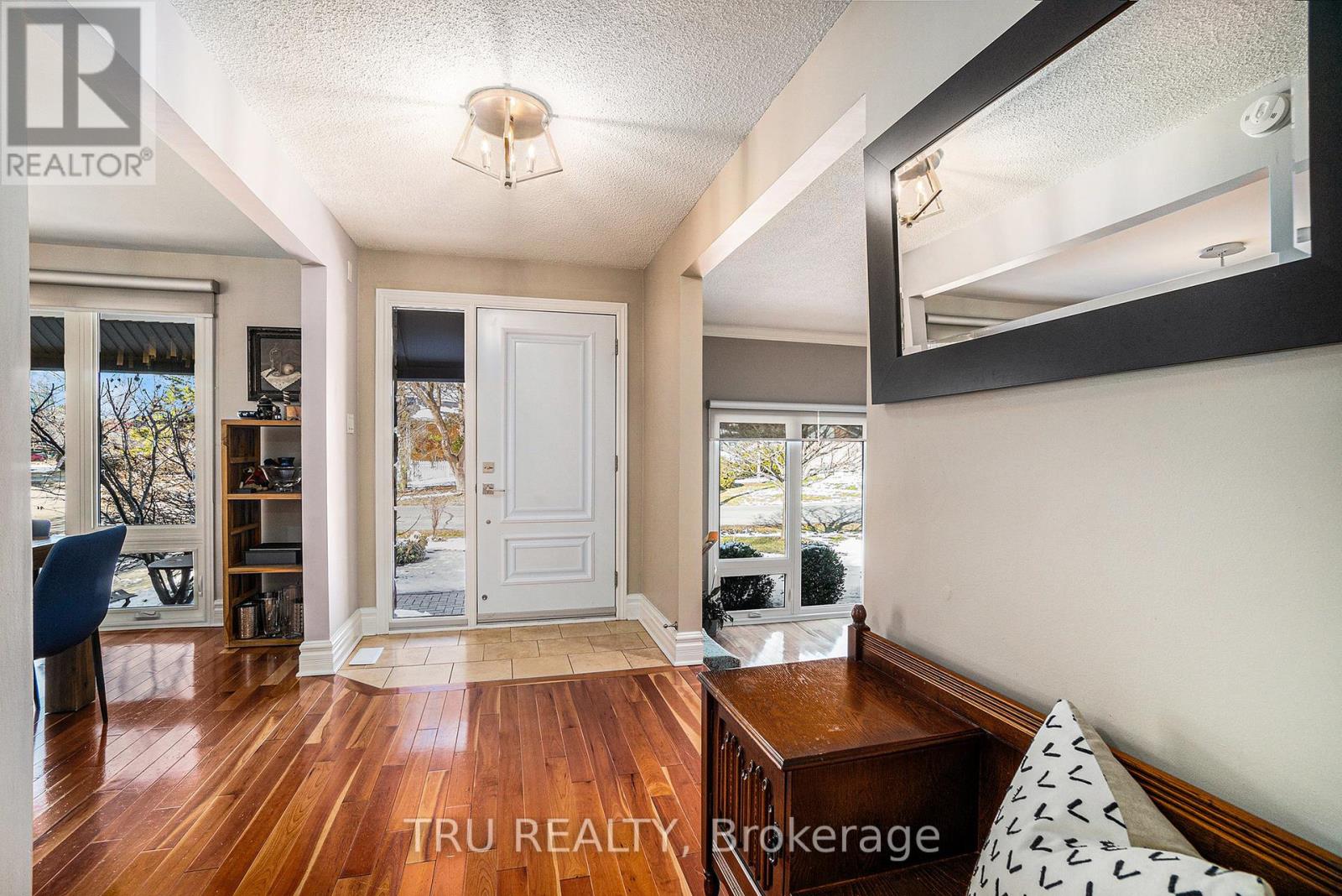 2302 Fox Crescent
