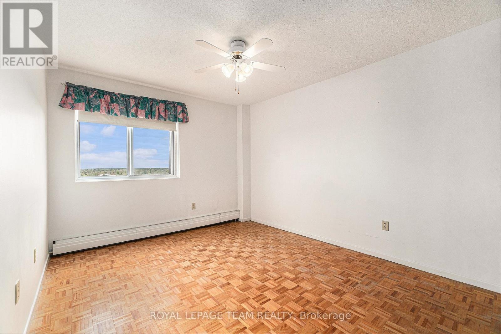 706 - 20 Chesterton Drive