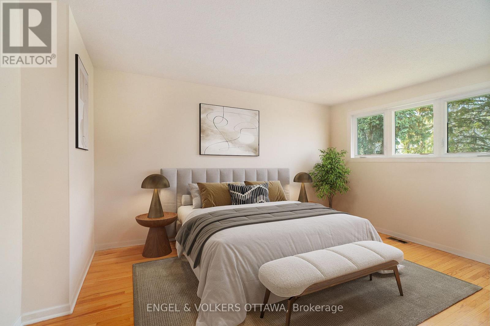 1805 Applegrove Court