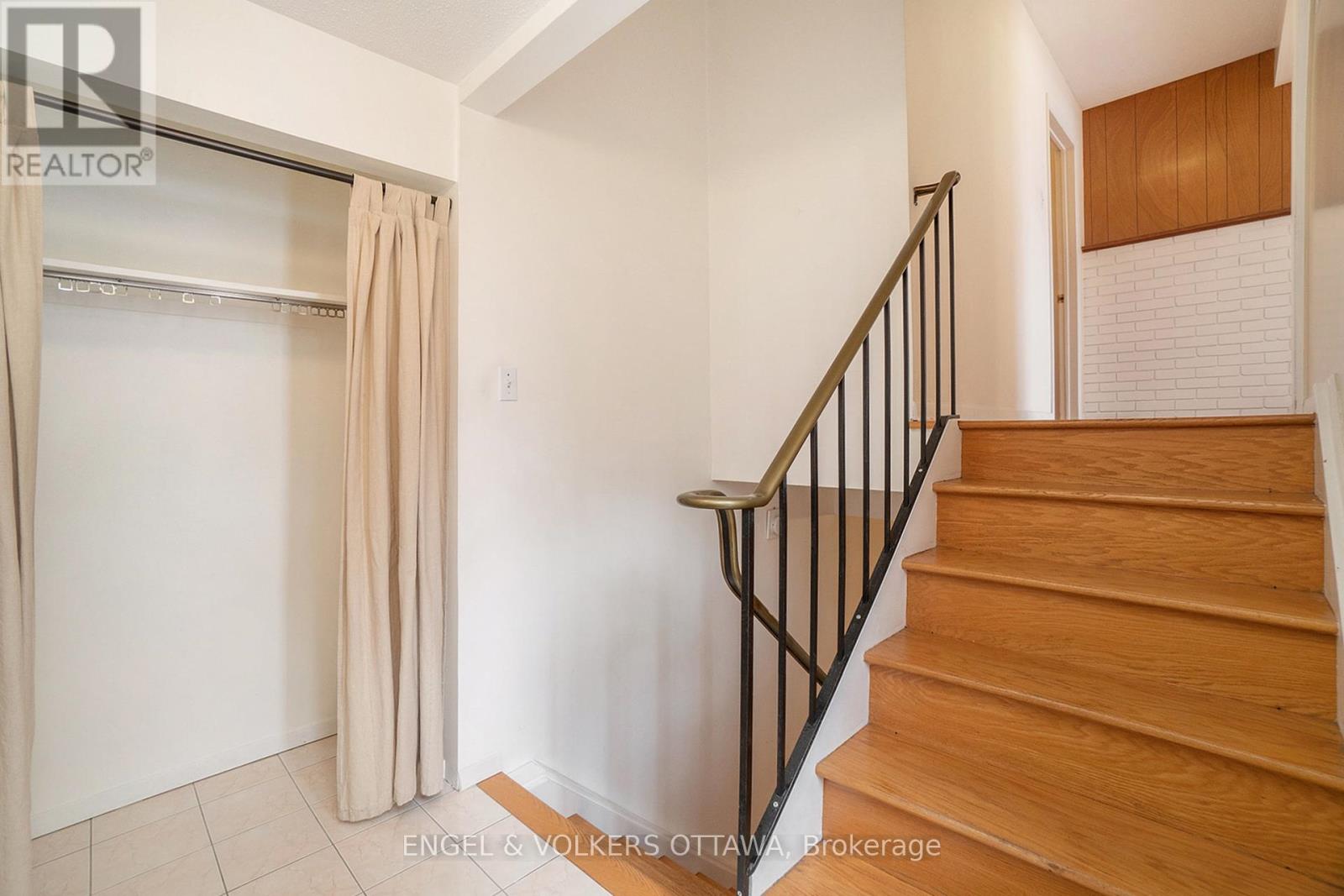 1805 Applegrove Court