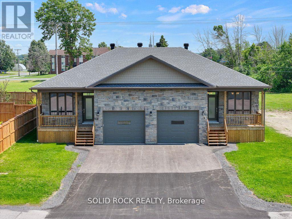 9 Billings Avenue W