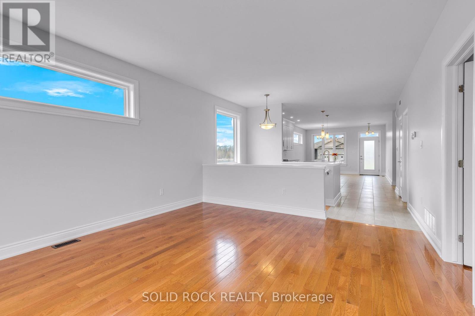 9 Billings Avenue W