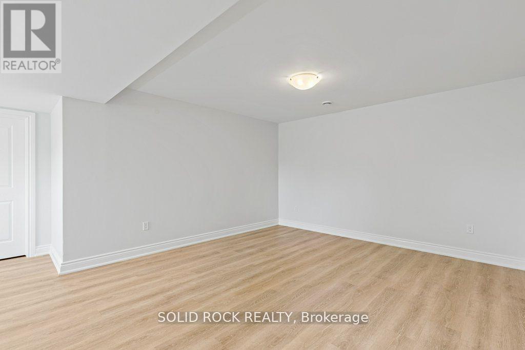 9 Billings Avenue W