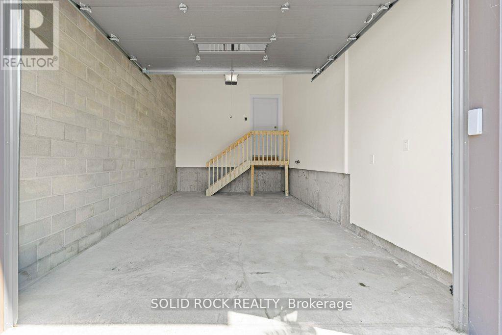 9 Billings Avenue W