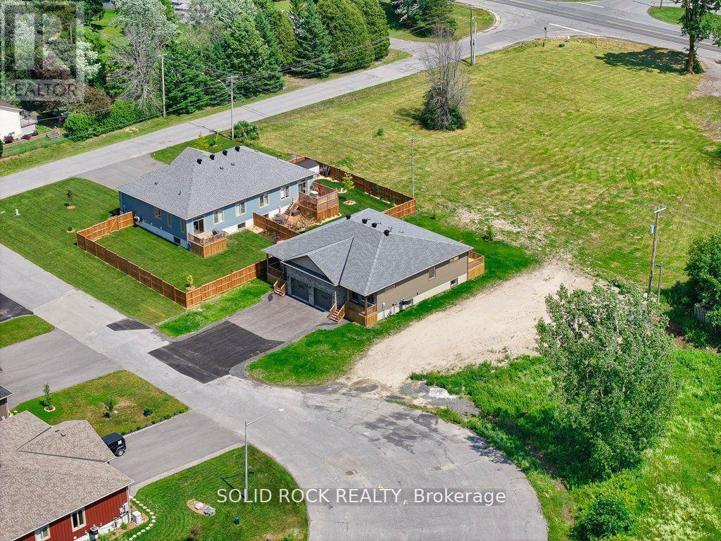 9 Billings Avenue W