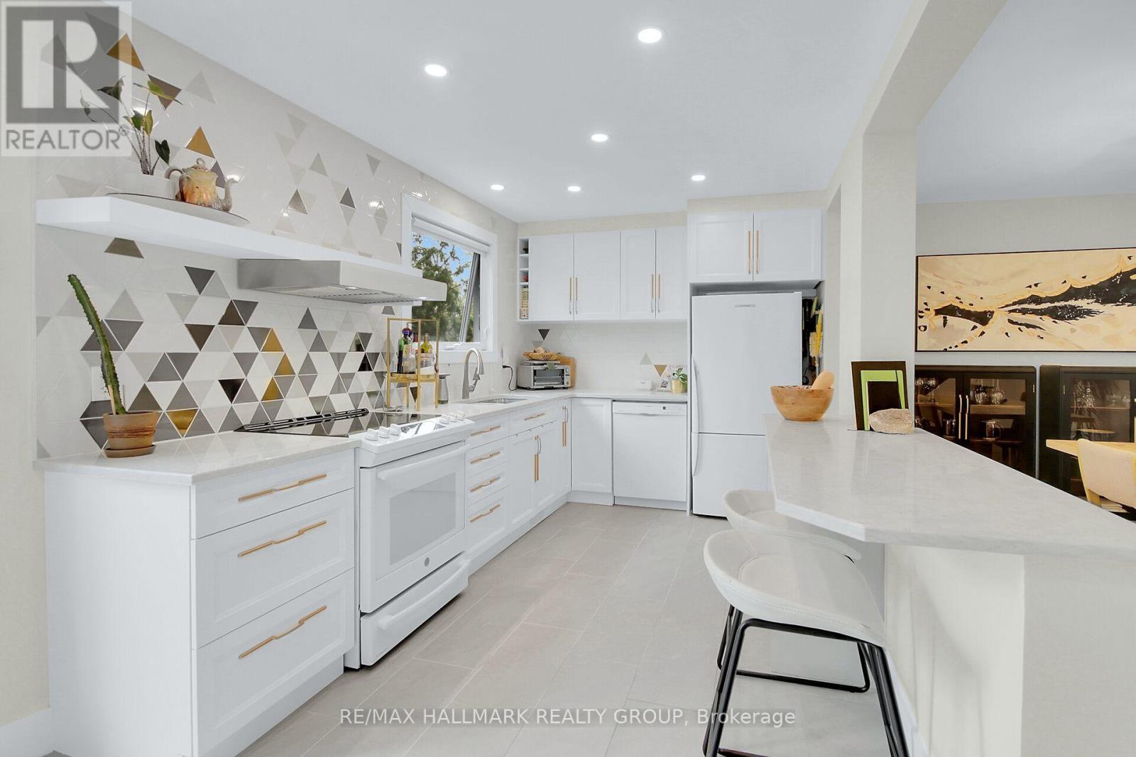 81 - 2061 Jasmine Crescent