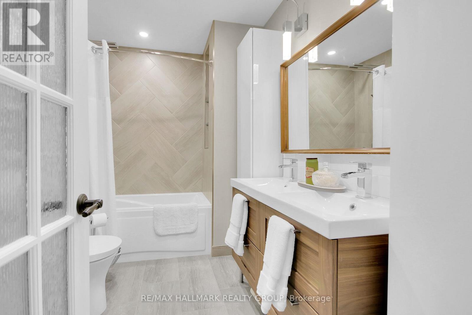 81 - 2061 Jasmine Crescent