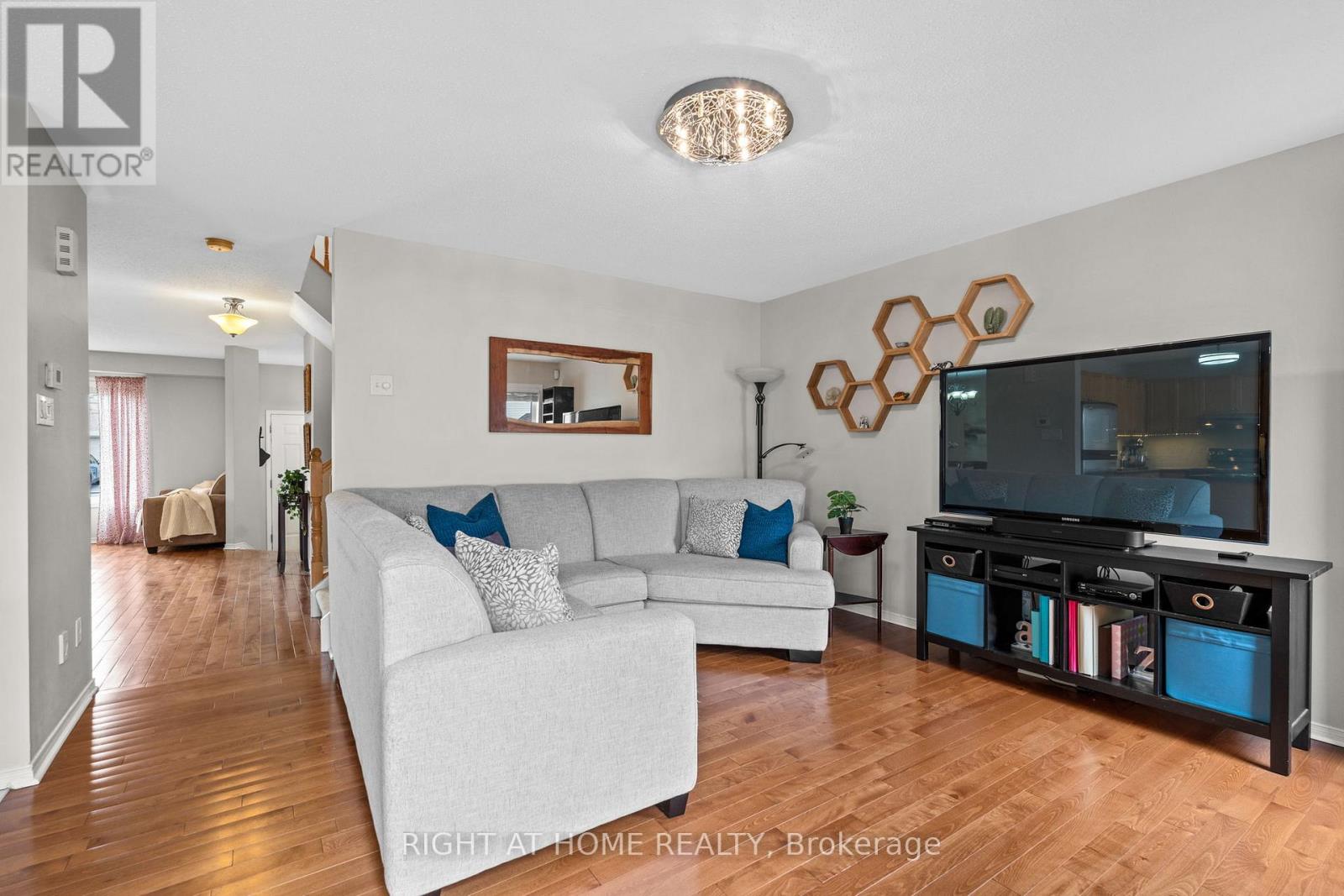 61 Sunvale Way