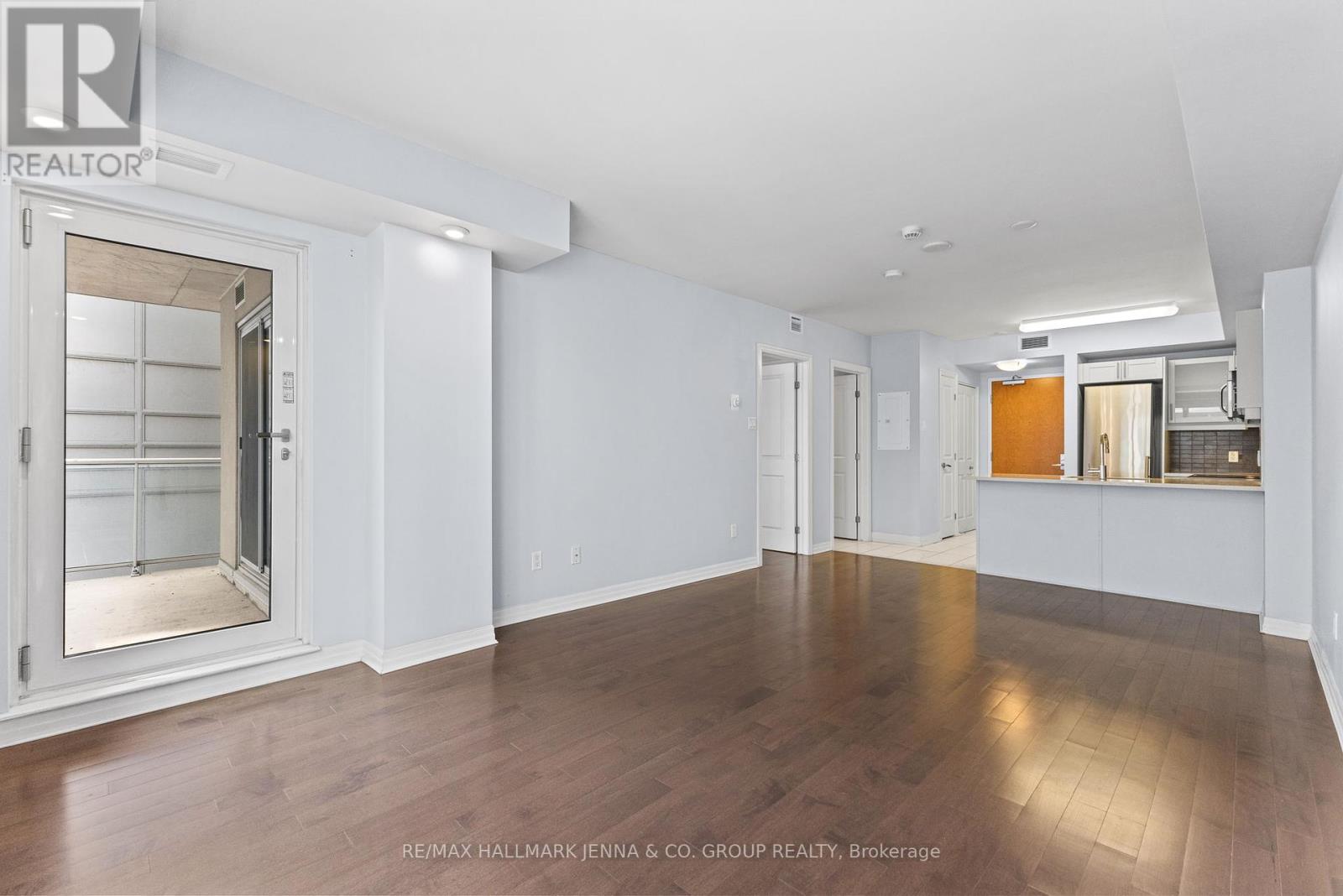 1306 - 195 Besserer Street
