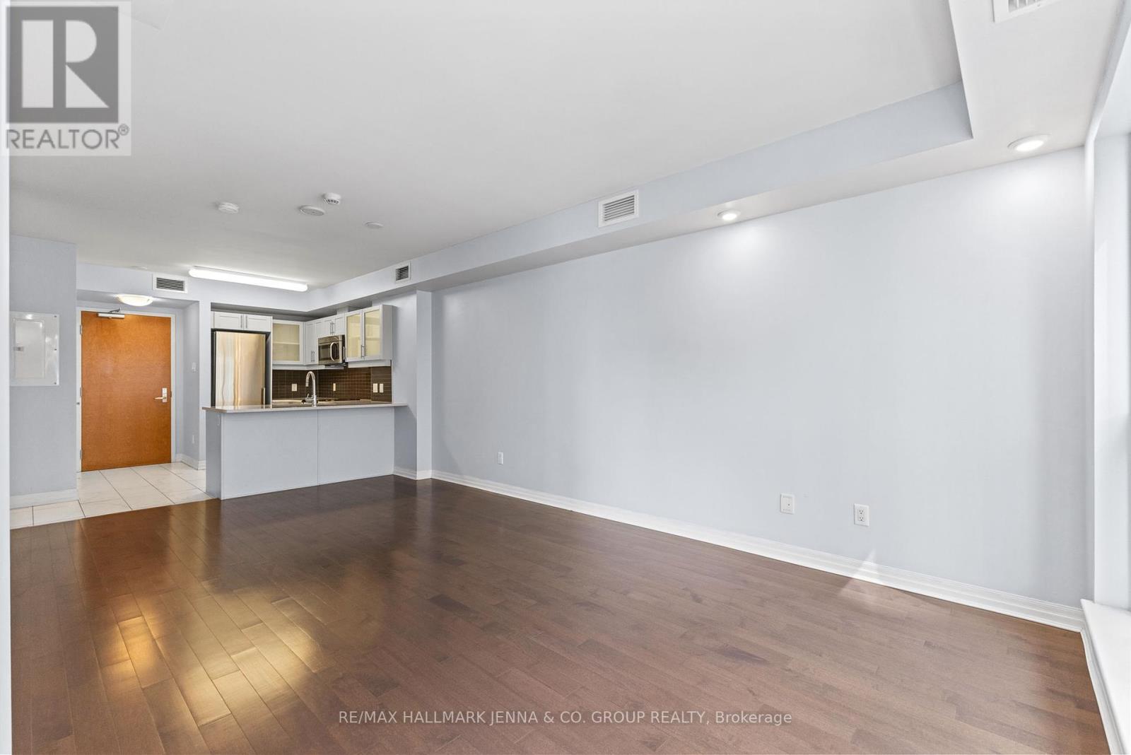 1306 - 195 Besserer Street
