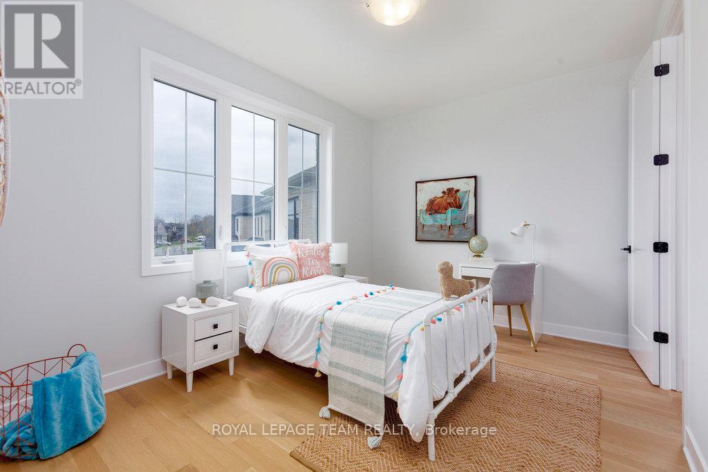 590 Anchor Circle