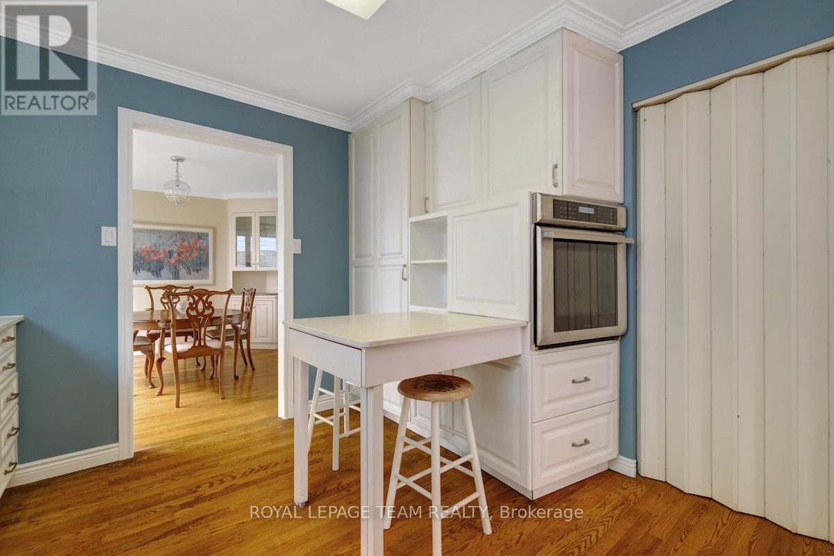 79 Parkland Crescent