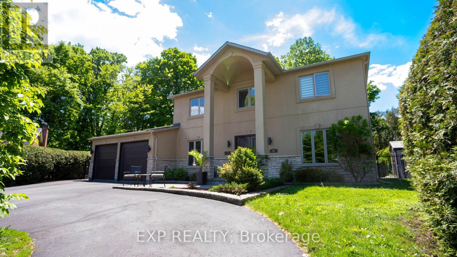 17 Chesswood Court