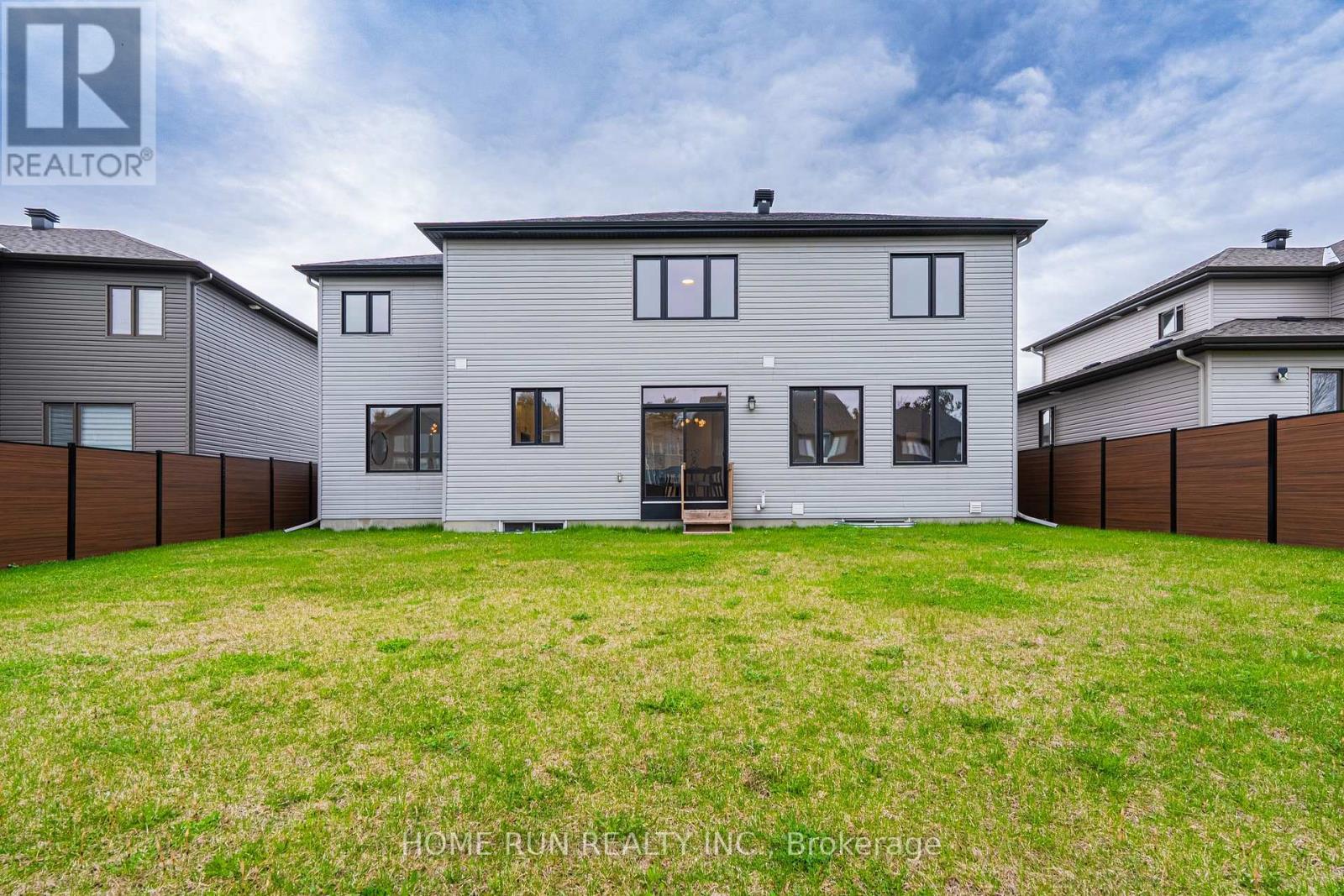 527 Albert Boyd Private