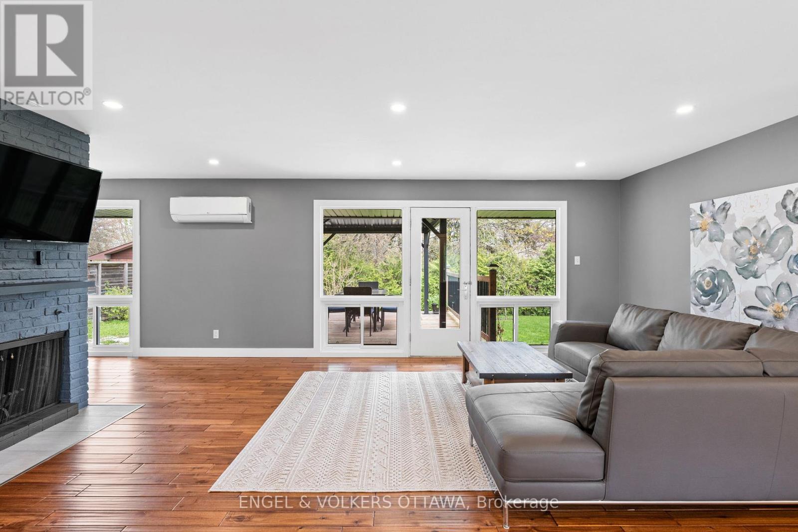 70 Varley Drive