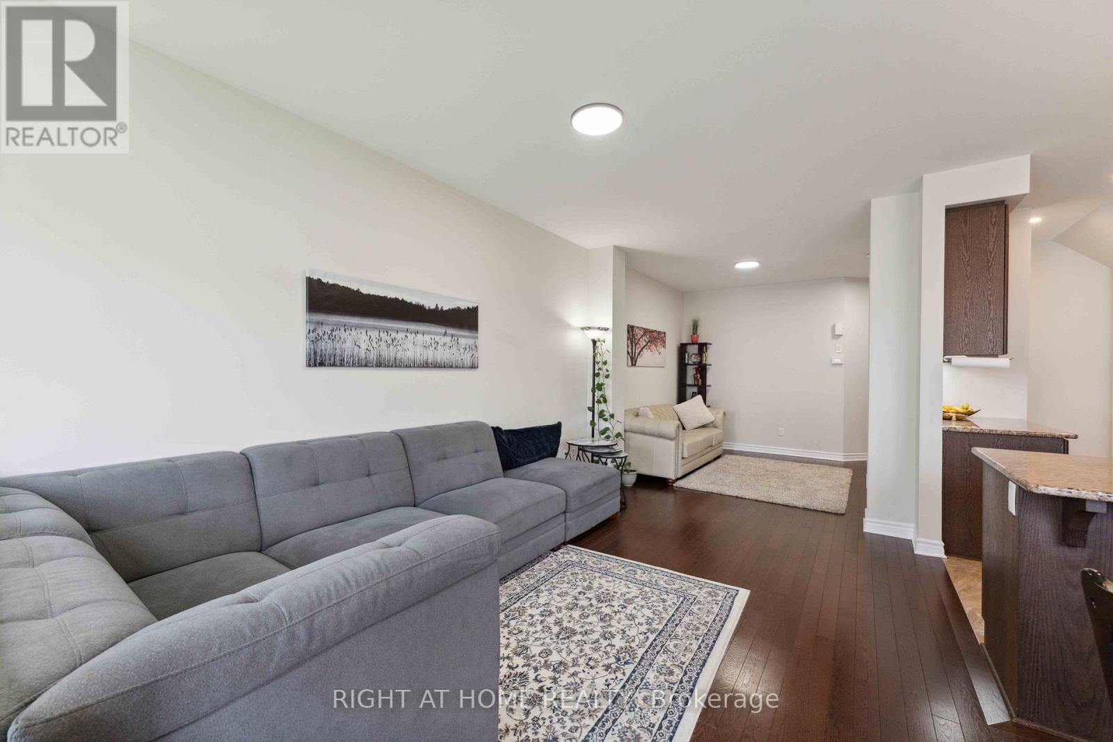 819 Miikana Road