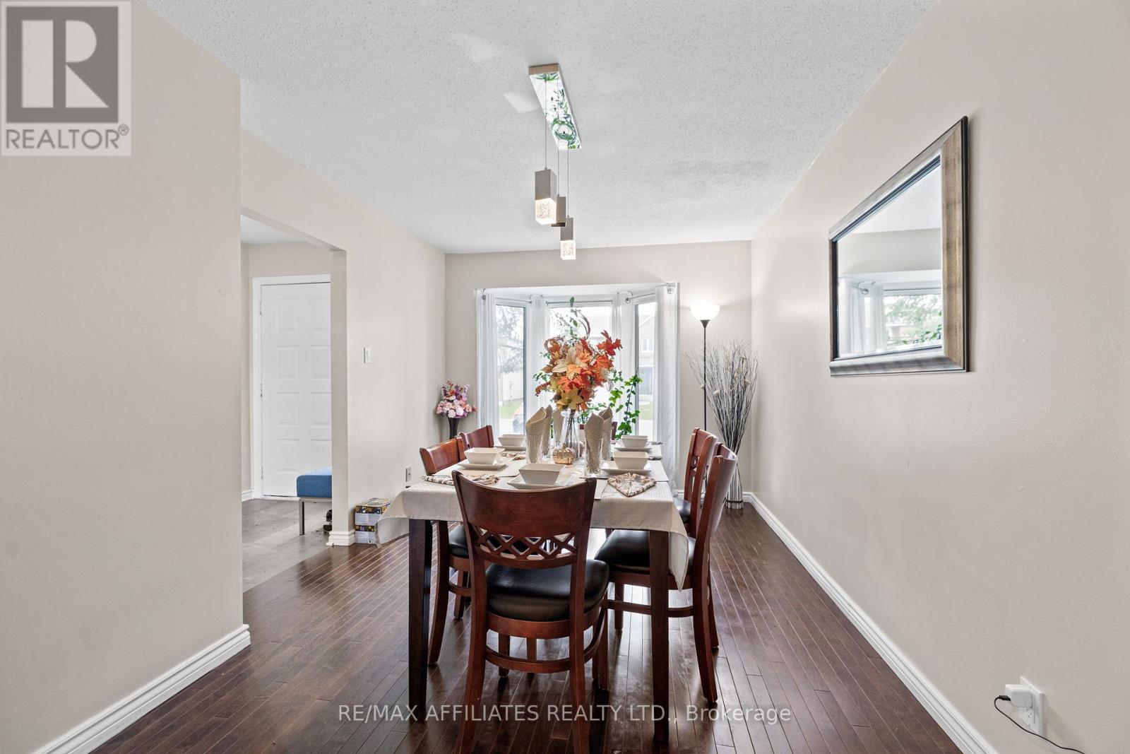 43 Bluegrass Drive