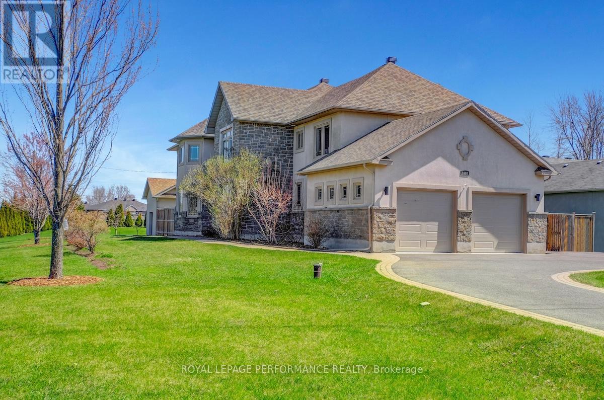 6598 Courtland Grove Crescent