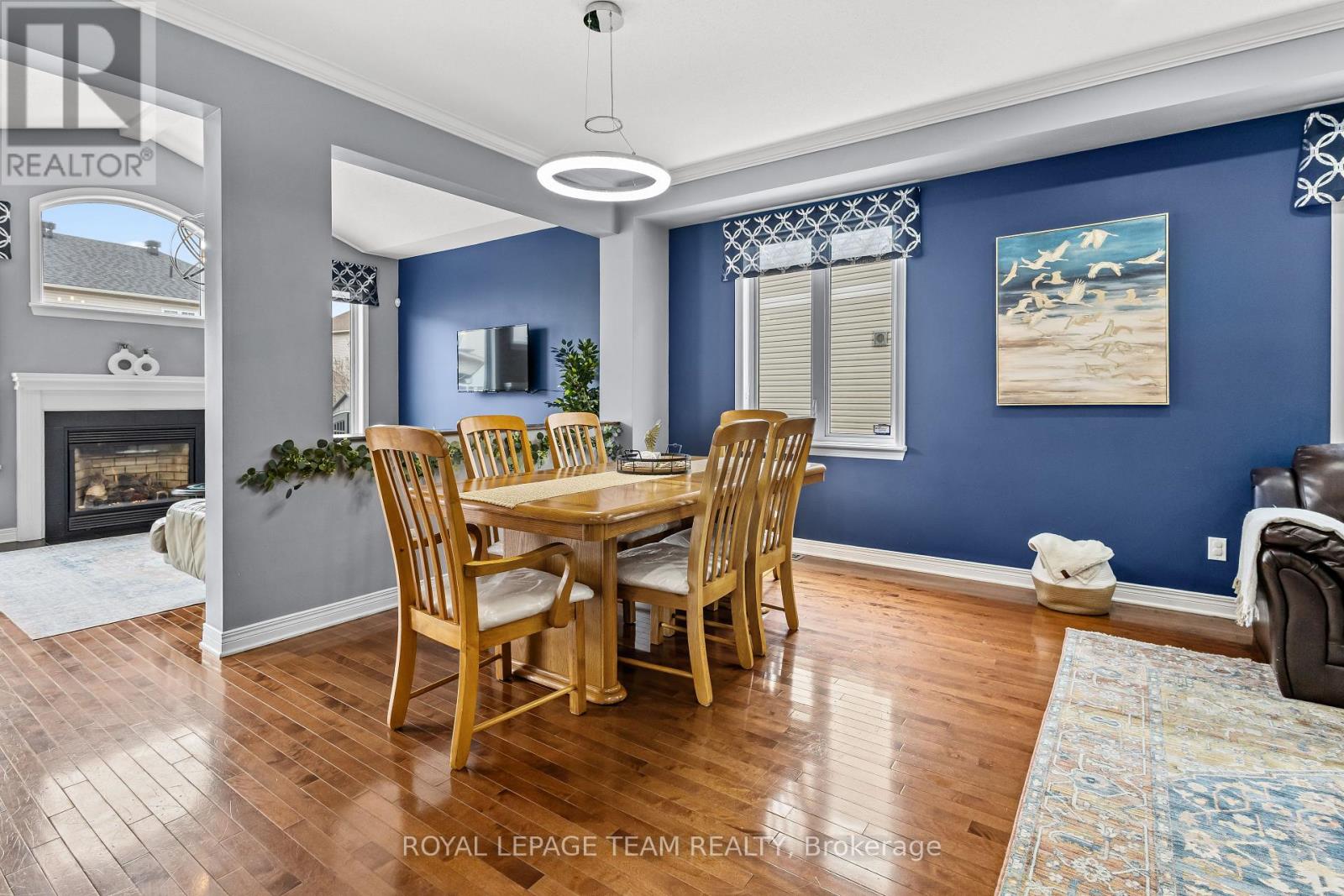 817 Feather Moss Way