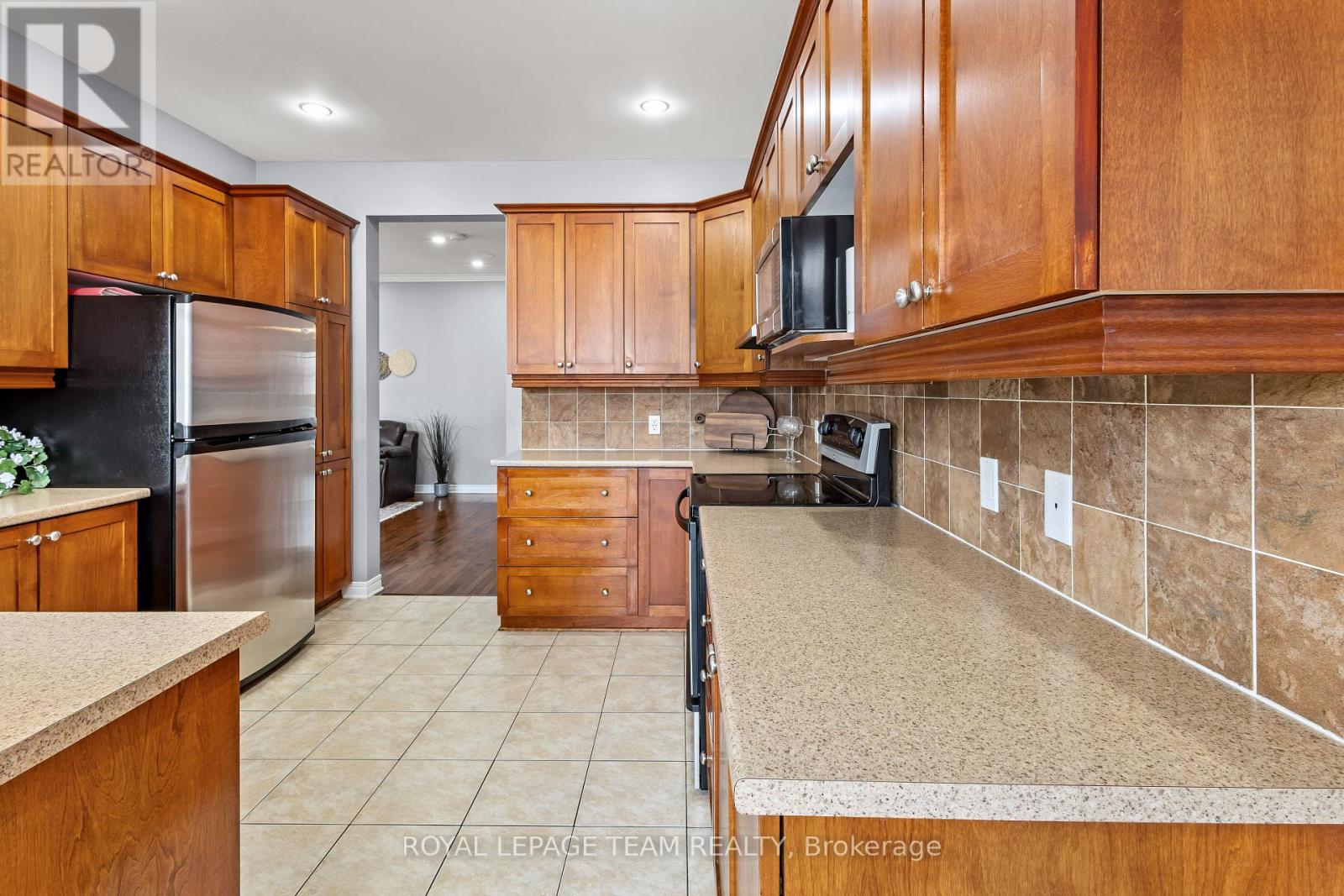 817 Feather Moss Way