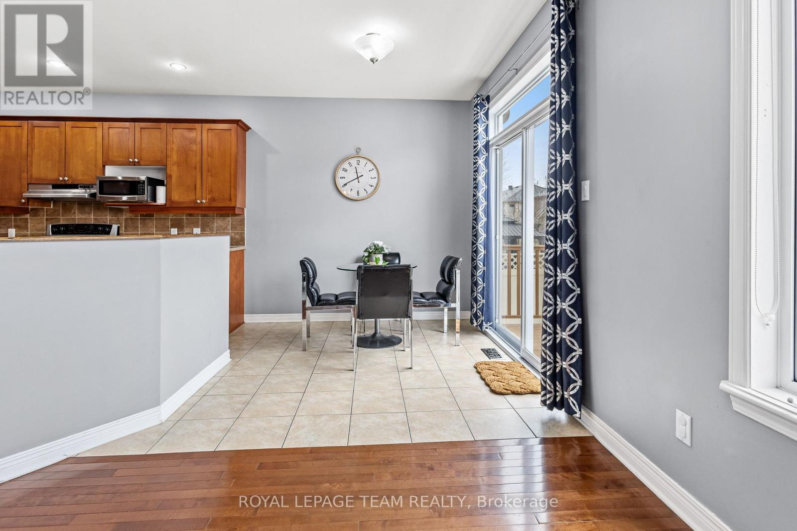 817 Feather Moss Way