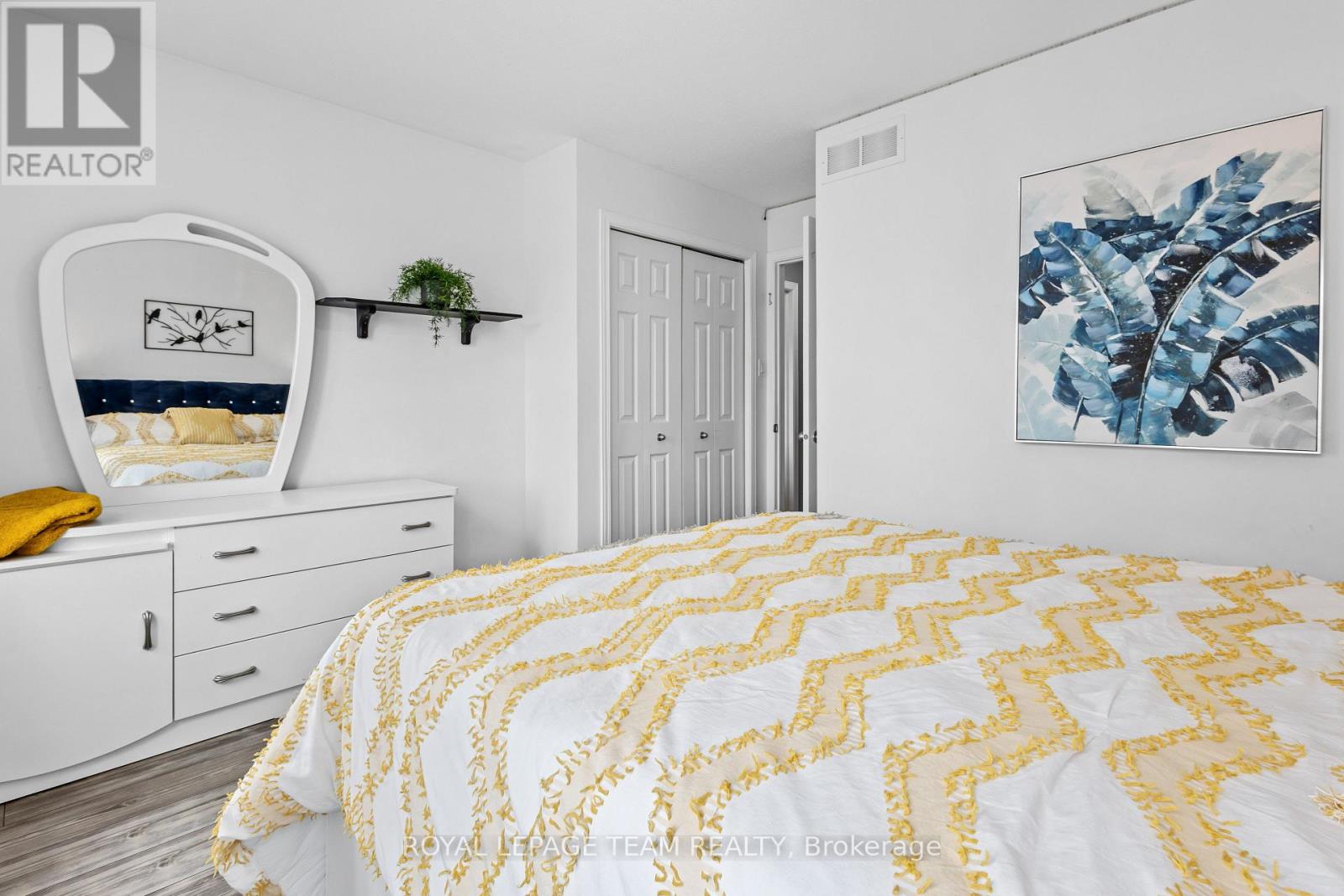 817 Feather Moss Way
