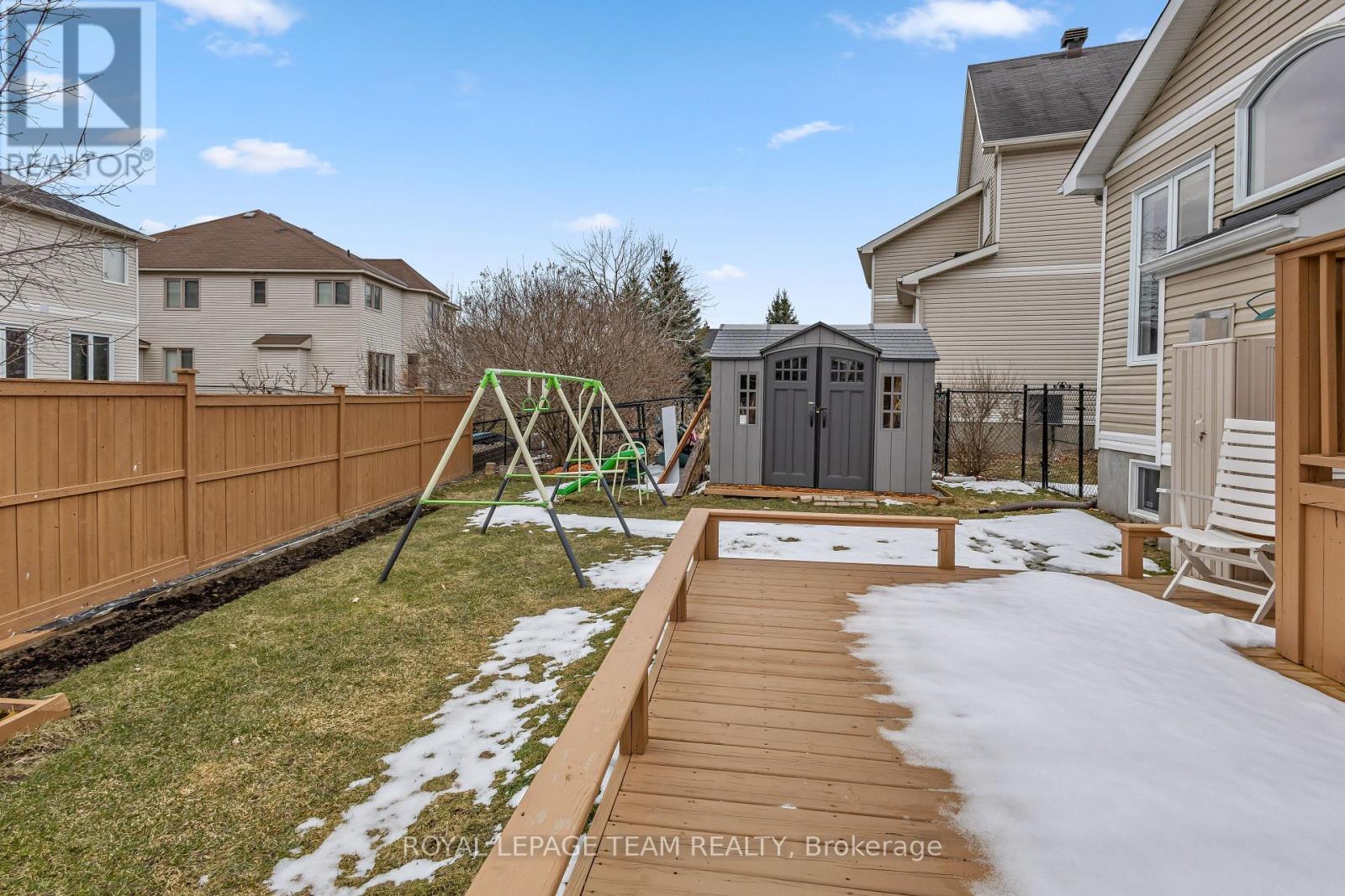 817 Feather Moss Way
