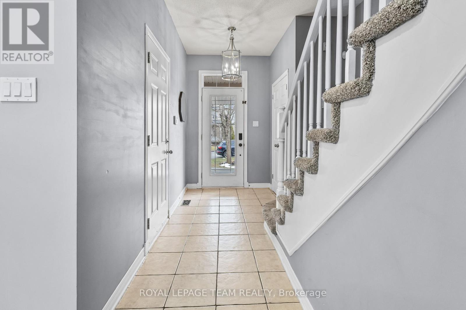 817 Feather Moss Way
