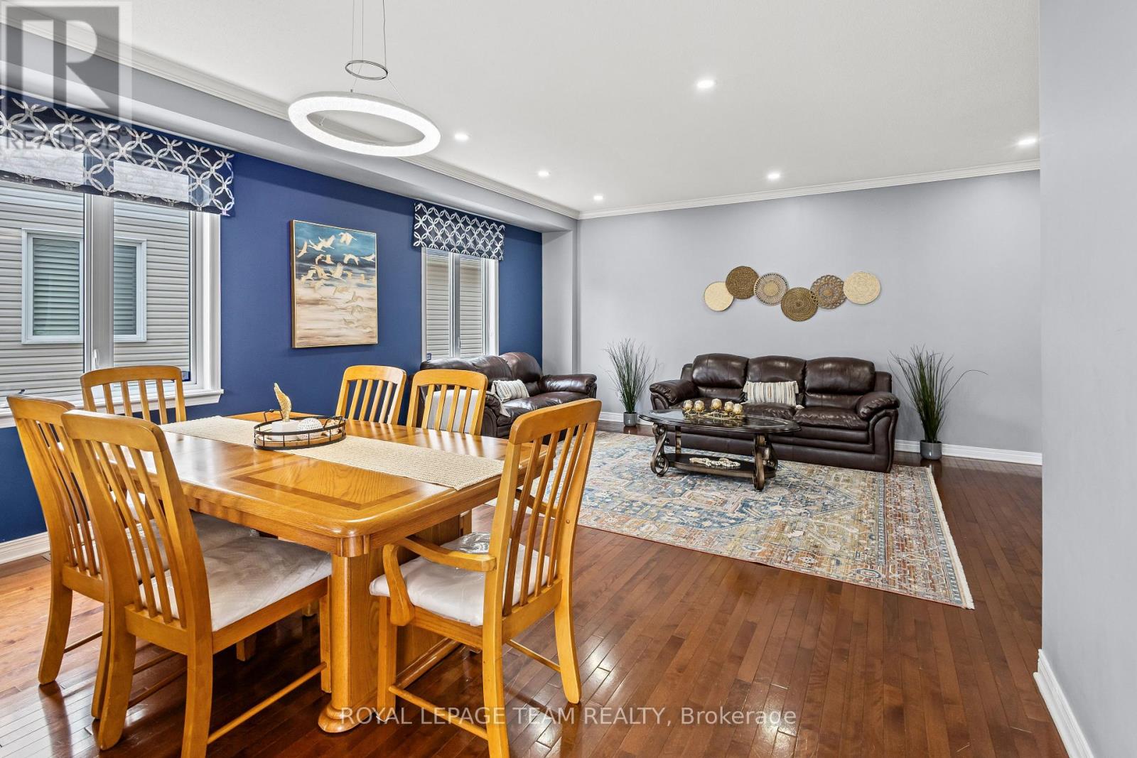 817 Feather Moss Way