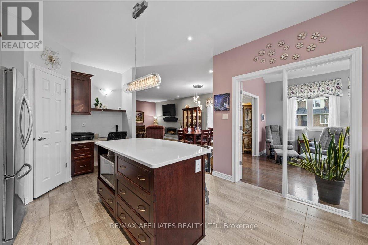 2277 Esprit Drive
