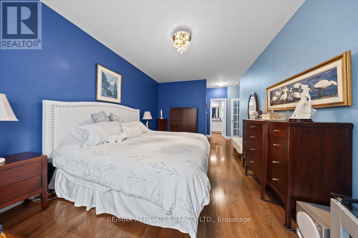 2277 Esprit Drive