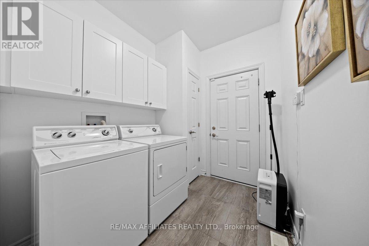 2277 Esprit Drive