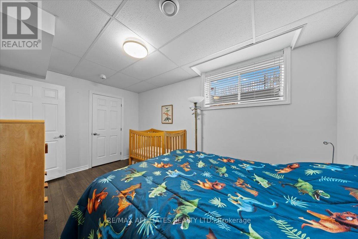 2277 Esprit Drive