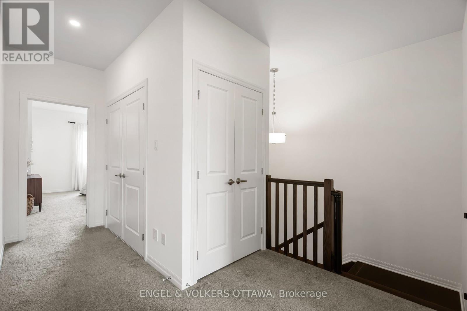 606 Mikinak Road