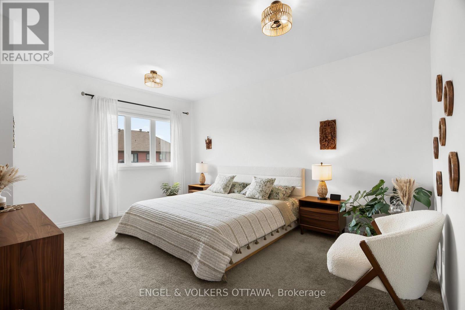 606 Mikinak Road