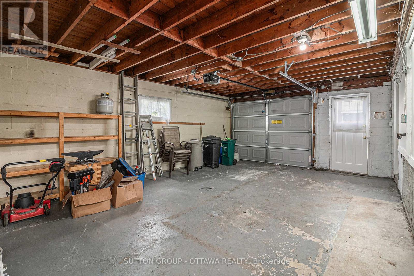 1341 Raven Avenue