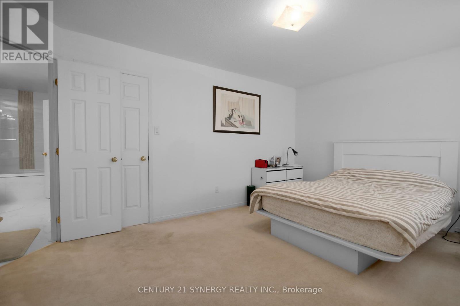 14 Splinter Crescent