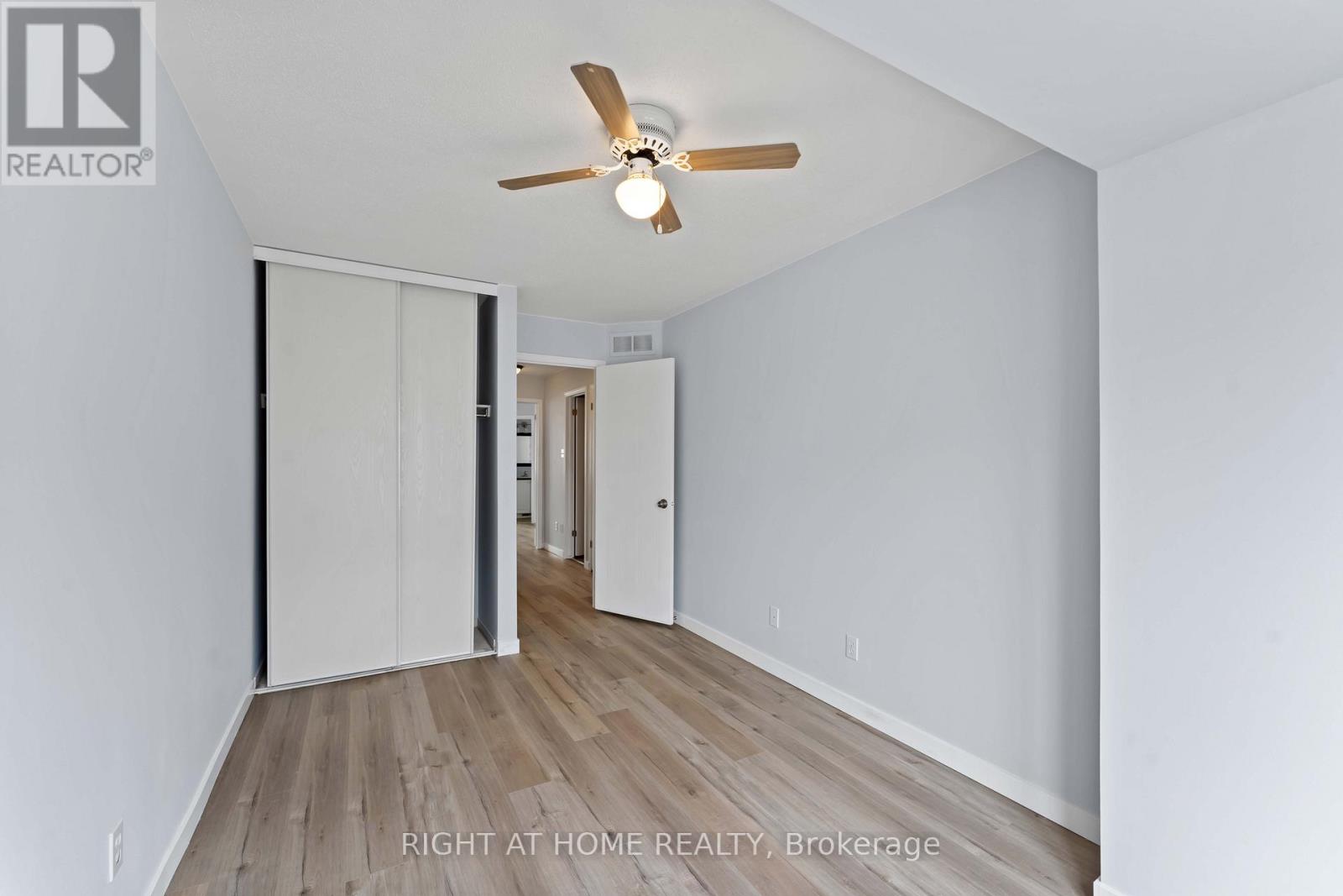 421 Hillsboro