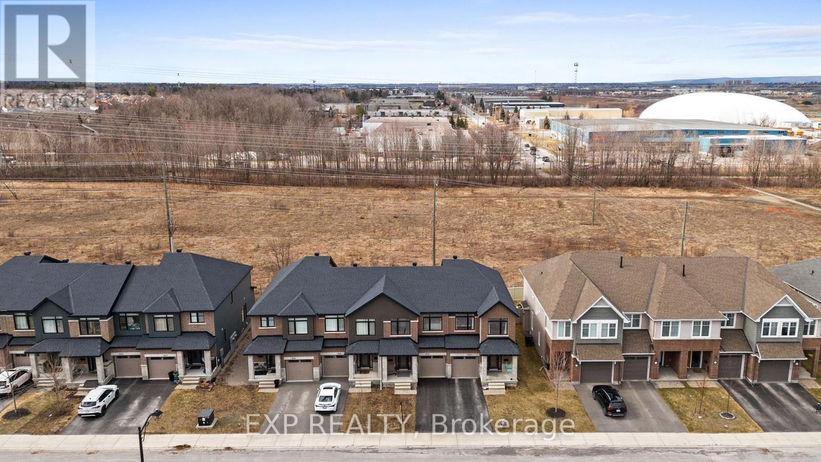 653 Putney Crescent
