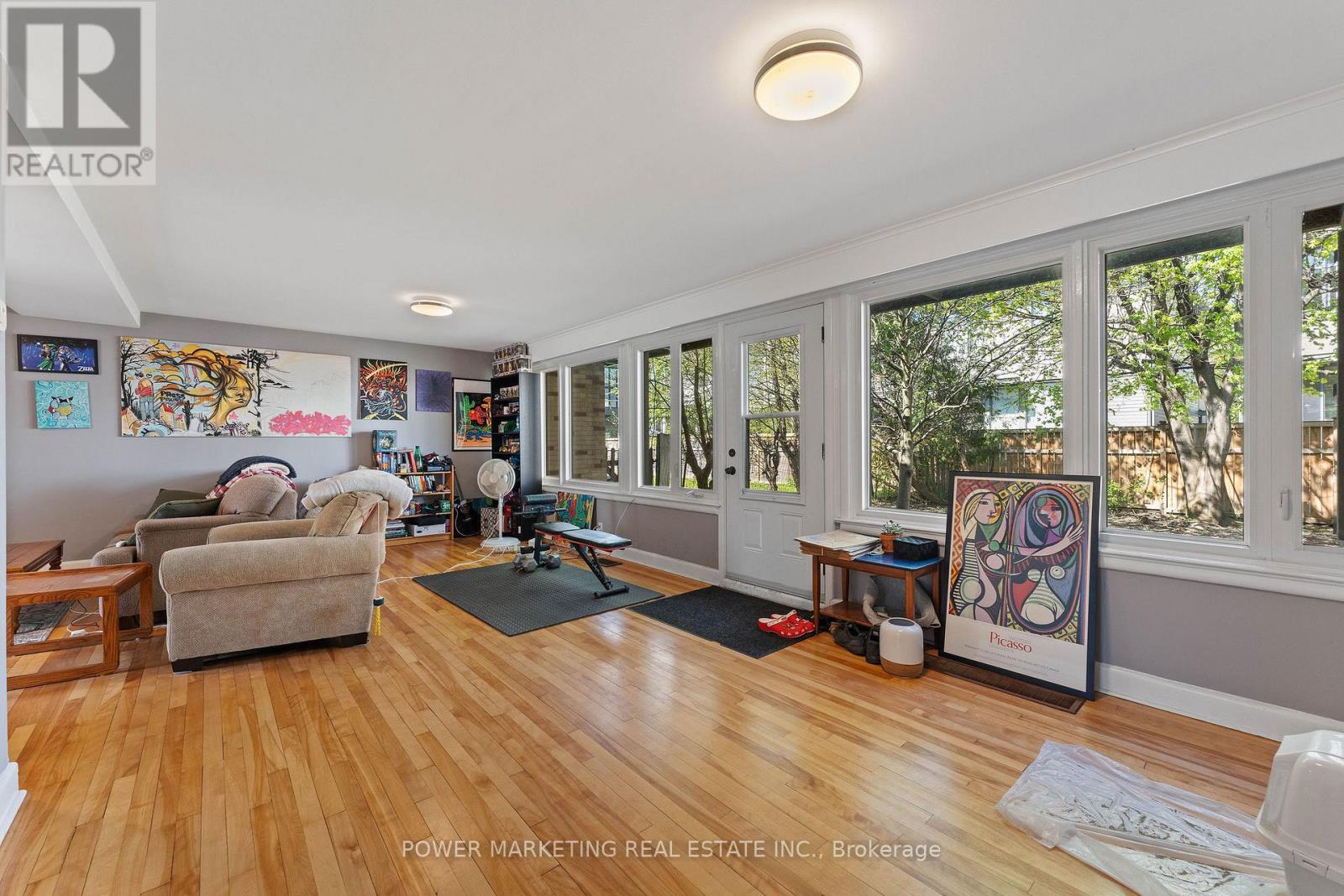 1244 Prince Of Wales Drive